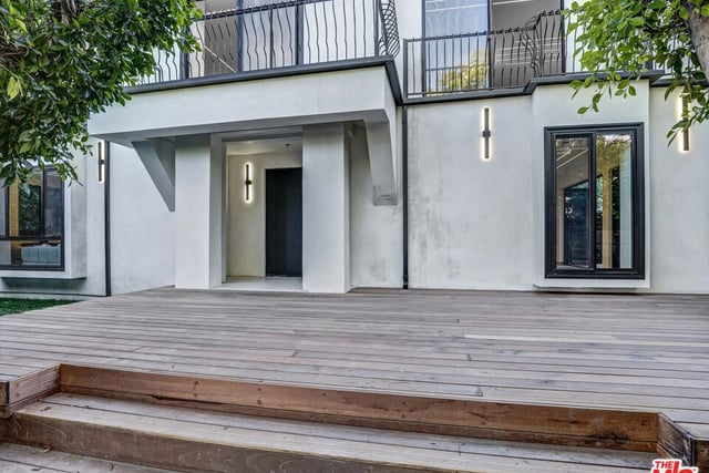 3943 Wade Street, Los Angeles, CA 90066 — photo 2 of 51