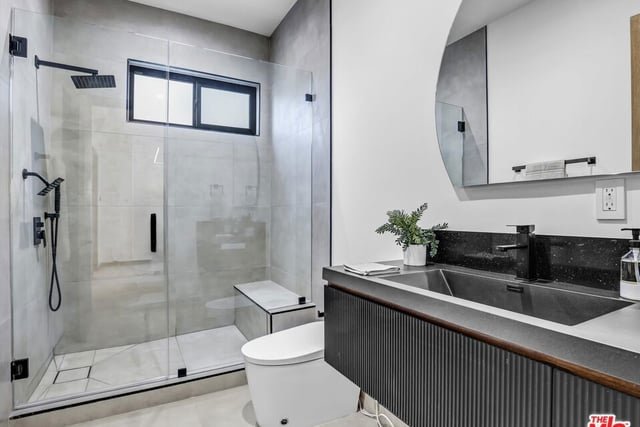 3943 Wade Street, Los Angeles, CA 90066 — photo 40 of 51