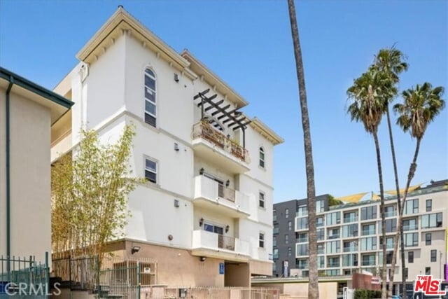 309 S Mariposa Avenue 201, Los Angeles, CA 90020 — photo 12 of 12