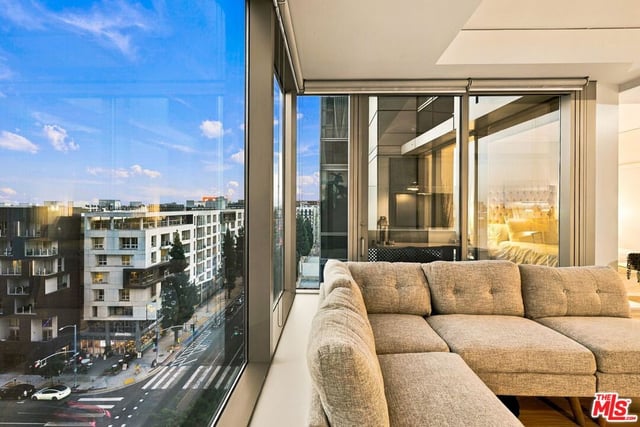 1155 S Grand Avenue 905, Los Angeles, CA 90015 — photo 19 of 32