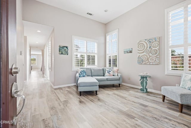 10374 New Haven Street, Ventura, CA 93004 — photo 8 of 67