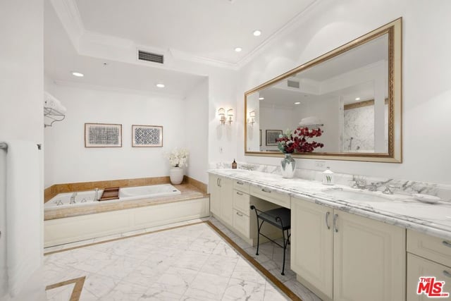 603 Ocean Avenue 2A, Santa Monica, CA 90402 — photo 15 of 24