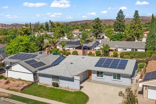2481 E Alden Street, Simi Valley, CA 93065 — photo 2 of 28