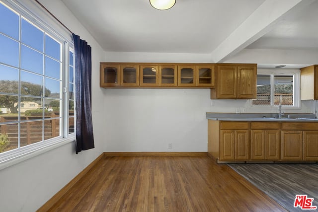 42 N Mills Road, Ventura, CA 93003 — photo 11 of 28