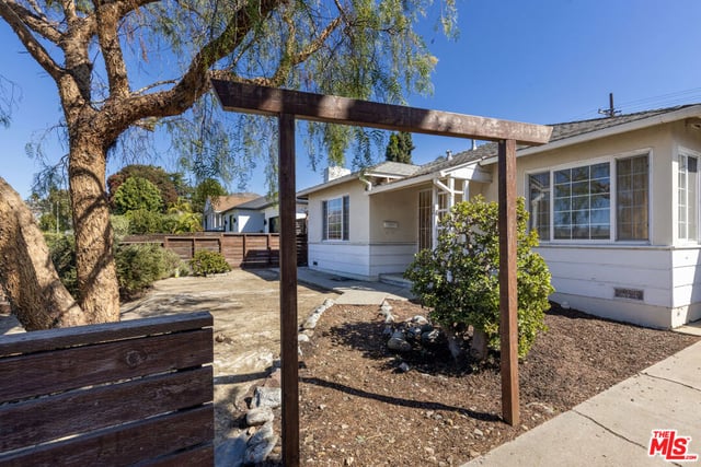 42 N Mills Road, Ventura, CA 93003 — photo 3 of 28