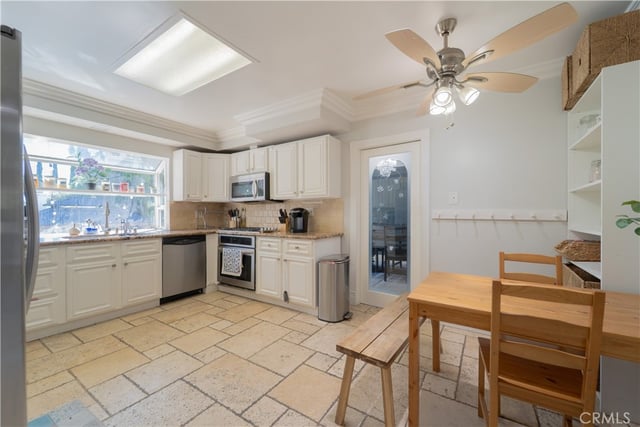19714 Romar Street, Chatsworth, CA 91311 — photo 12 of 64