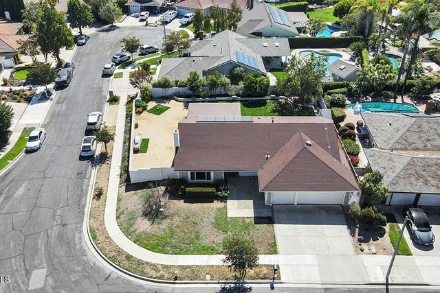 324 Venus Street, Thousand Oaks, CA 91360 — photo 3 of 48