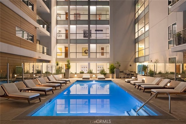 6735 Yucca 501, Los Angeles, CA 90028 — photo 4 of 45