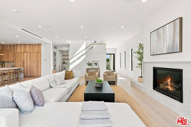 12625 Preston Way, Los Angeles, CA 90066 — photo 14 of 55