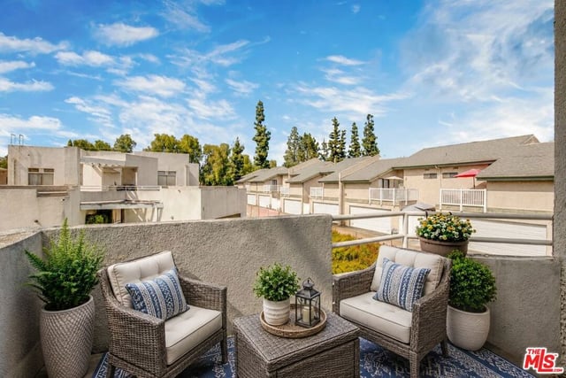 20920 Community Street 10, Canoga Park, CA 91304 — photo 12 of 25