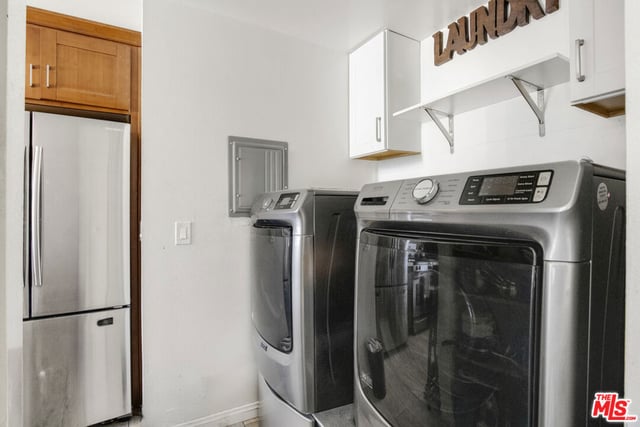 20920 Community Street 10, Canoga Park, CA 91304 — photo 13 of 25