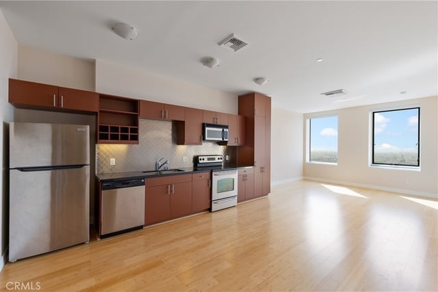 3810 Wilshire Blvd 1811, Los Angeles, CA 90010 — photo 3 of 25