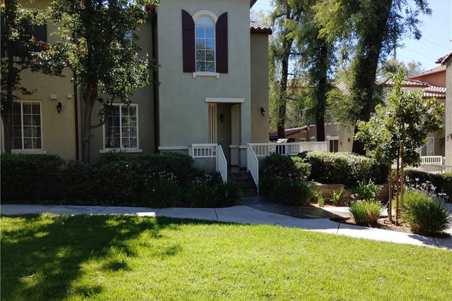 28165 Ashbrook, Valencia, CA 91354 — photo 2 of 19