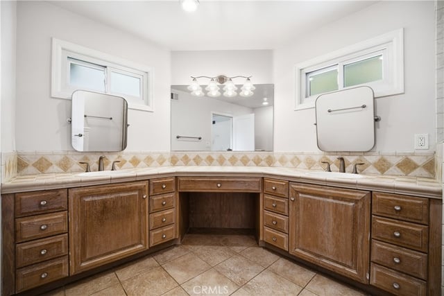 5335 Campo Road, Woodland Hills, CA 91364 — photo 26 of 42