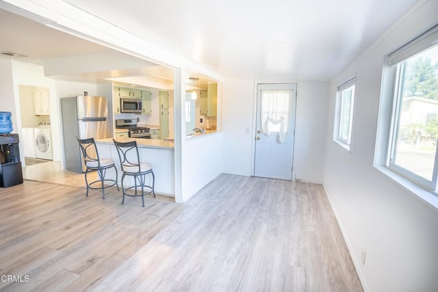 120 Calle De La Rosa 120, Camarillo, CA 93012 — photo 7 of 23