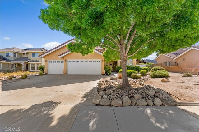 42526 61st W, Lancaster, CA 93536 — photo 2 of 30
