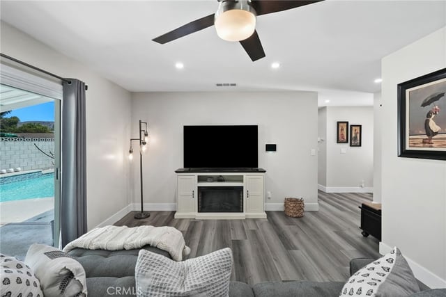 762 Talbert, Simi Valley, CA 93065 — photo 16 of 59