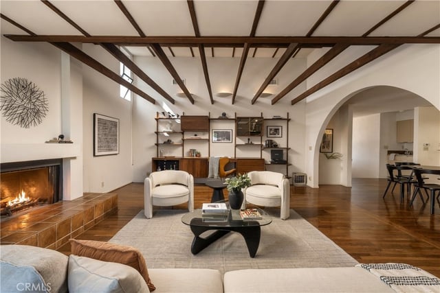 3585 Military, Los Angeles, CA 90034 — photo 6 of 45