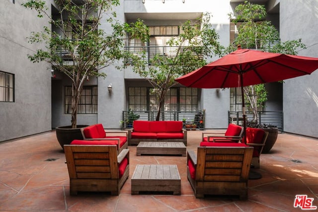 420 S San Pedro Street 410, Los Angeles, CA 90013 — photo 38 of 49