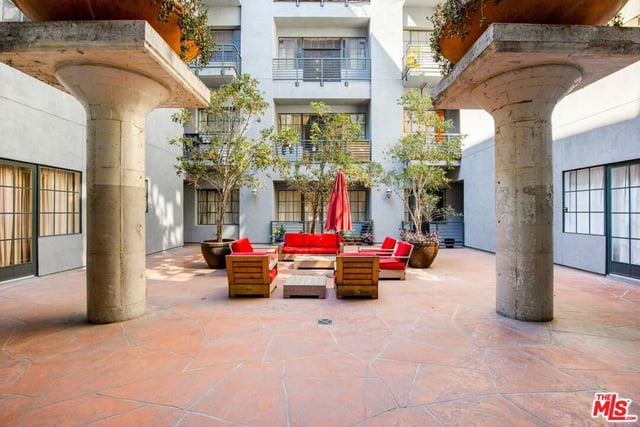 420 S San Pedro Street 410, Los Angeles, CA 90013 — photo 41 of 49