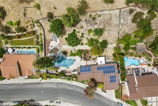 20224 Chapter, Woodland Hills, CA 91364 — photo 2 of 16