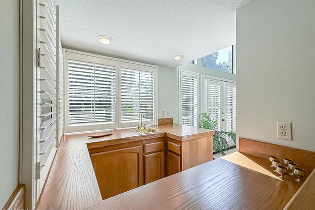 306 Cherry Hills Court, Thousand Oaks, CA 91320 — photo 14 of 68