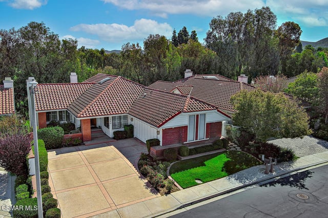 306 Cherry Hills Court, Thousand Oaks, CA 91320 — photo 4 of 68