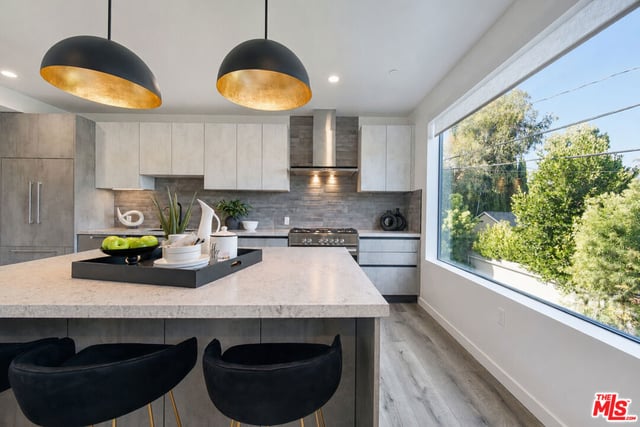 11614 Colfax Meadow Lane, Studio City, CA 91604 — photo 13 of 49