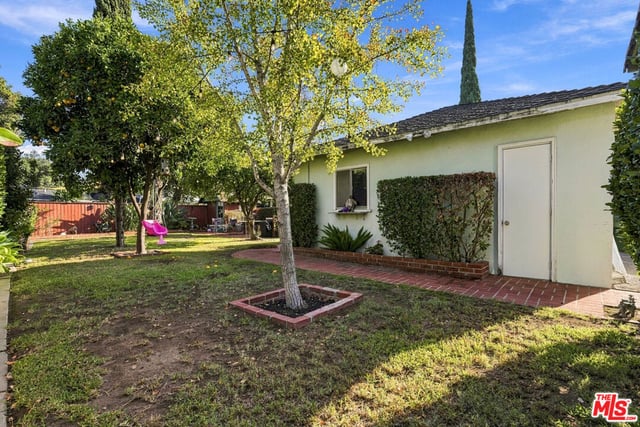 826 San Pascual Avenue, Los Angeles, CA 90042 — photo 15 of 19