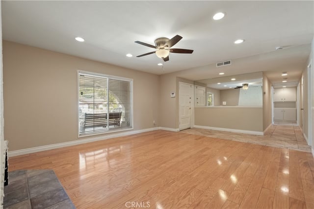 28128 Winterdale Drive, Canyon Country, CA 91387 — photo 5 of 24