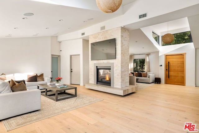 2450 Nalin Drive, Los Angeles, CA 90077 — photo 9 of 46