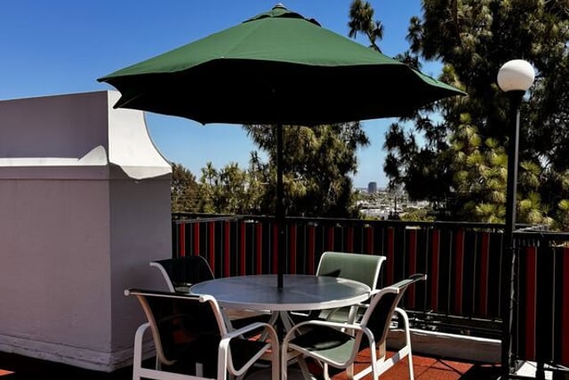 8530 Holloway Drive 222, West Hollywood, CA 90069 — photo 21 of 33