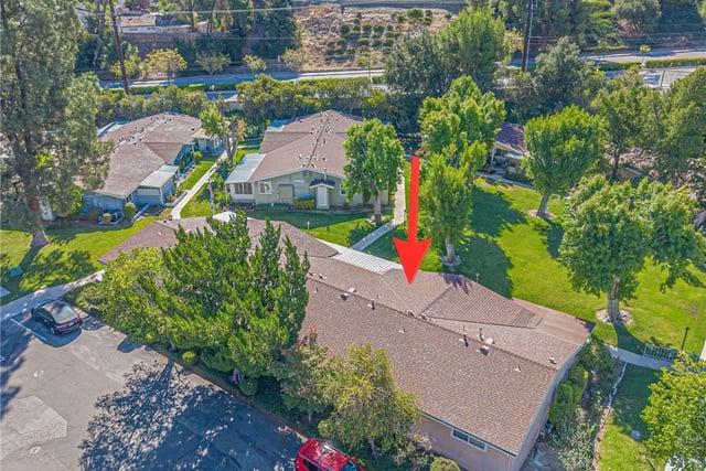 19228 B Avenue Of The Oaks, Newhall, CA 91321 — photo 4 of 43