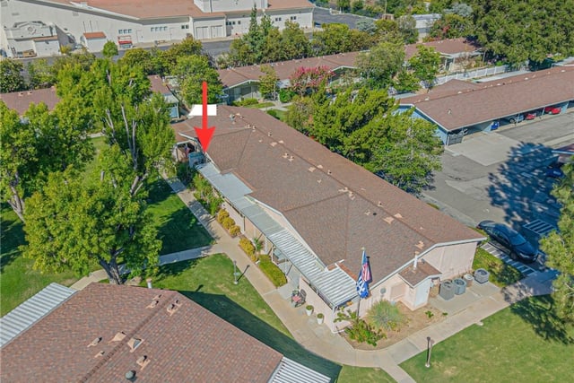 19228 B Avenue Of The Oaks, Newhall, CA 91321 — photo 5 of 43
