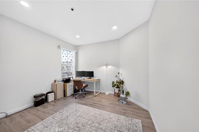 533 S St Andrews Place 408, Los Angeles, CA 90020 — photo 31 of 45