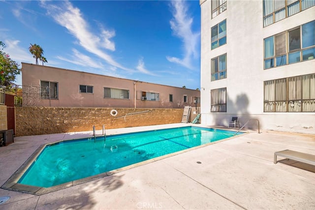 533 S St Andrews Place 408, Los Angeles, CA 90020 — photo 42 of 45