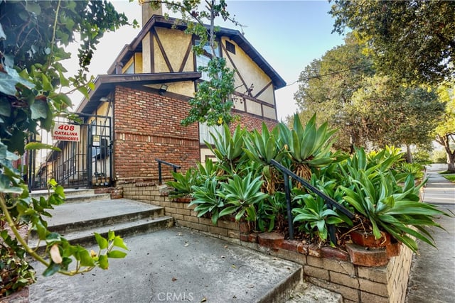 408 N Catalina 6, Pasadena, CA 91106 — photo 2 of 21