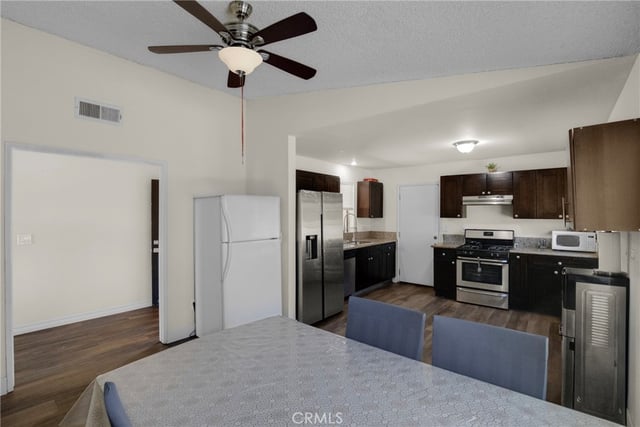 12647 Terra Bella, Pacoima, CA 91331 — photo 10 of 40