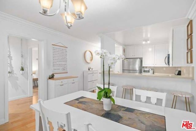1125 Pico Boulevard 102, Santa Monica, CA 90405 — photo 2 of 17