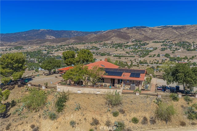 9115 Yucca Hills, Agua Dulce, CA 91390 — photo 3 of 65