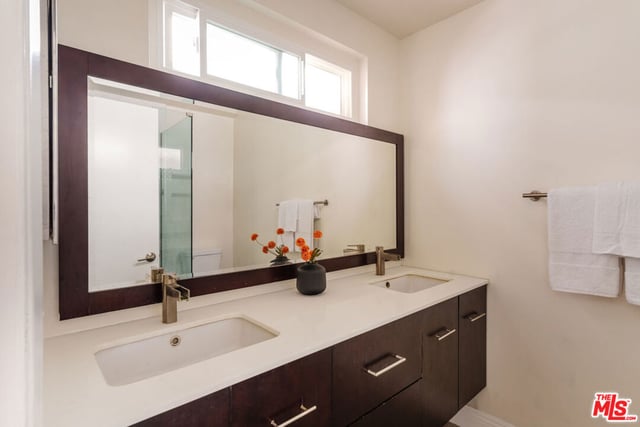 1121 N Olive Drive 210, West Hollywood, CA 90069 — photo 10 of 16