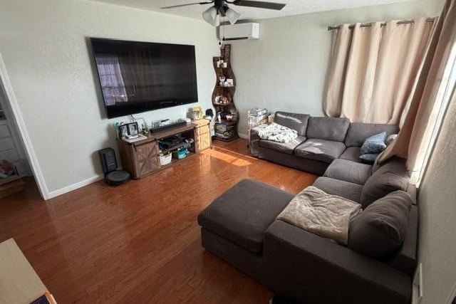 4832 Matney, Long Beach, CA 90807 — photo 9 of 31