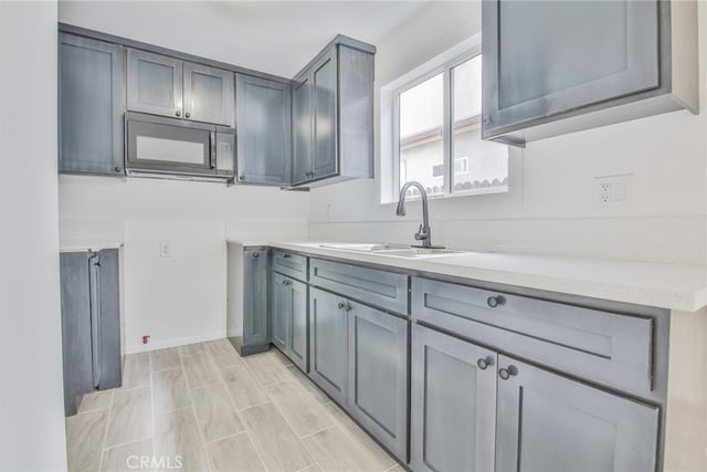 975 E 43rd, Los Angeles, CA 90011 — photo 11 of 37