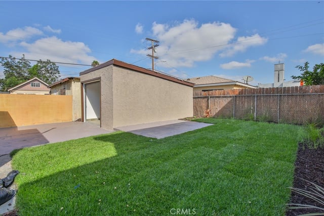 975 E 43rd, Los Angeles, CA 90011 — photo 26 of 37