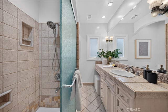 4500 E Barker Way, Long Beach, CA 90814 — photo 16 of 22