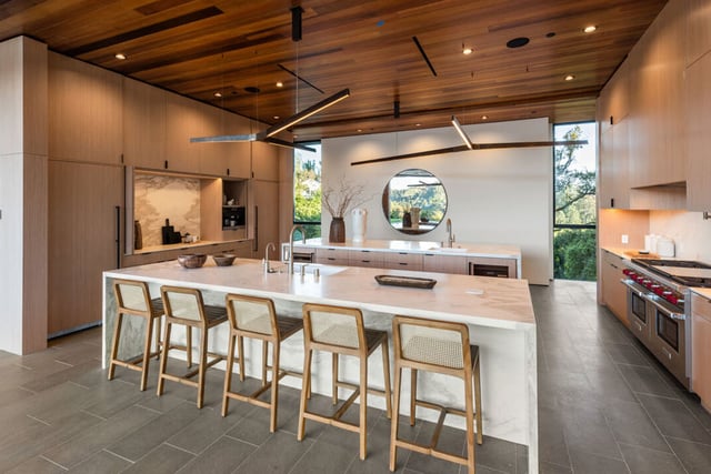 9705 Oak Pass Road, Beverly Hills, CA 90210 — photo 10 of 35