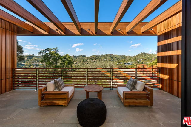 9705 Oak Pass Road, Beverly Hills, CA 90210 — photo 12 of 35