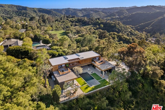 9705 Oak Pass Road, Beverly Hills, CA 90210 — photo 2 of 35