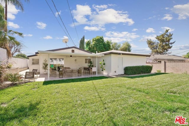 22115 Hackney Street, West Hills, CA 91304 — photo 5 of 20