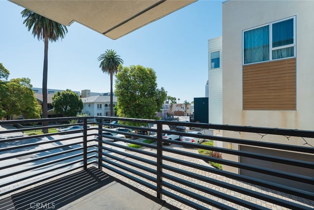 5627 Observation, Los Angeles, CA 90028 — photo 21 of 51
